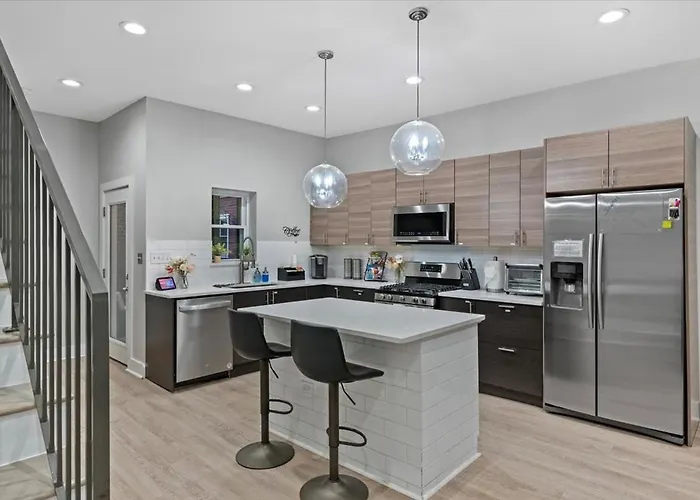 Holiday home Steel Getaway W/city View Pittsburgh